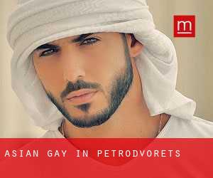 Asian Gay in Petrodvorets